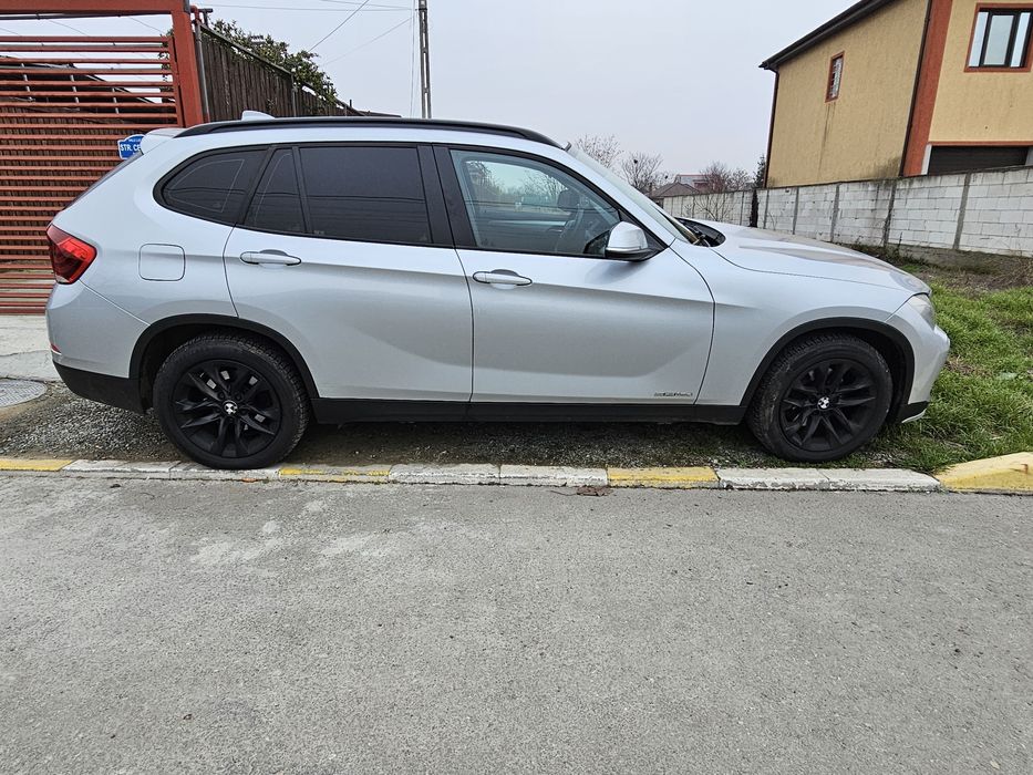 Vând BMW X1 sDRIVE16d  / 2014 / 2.0 115 cp

Prima înmatricula