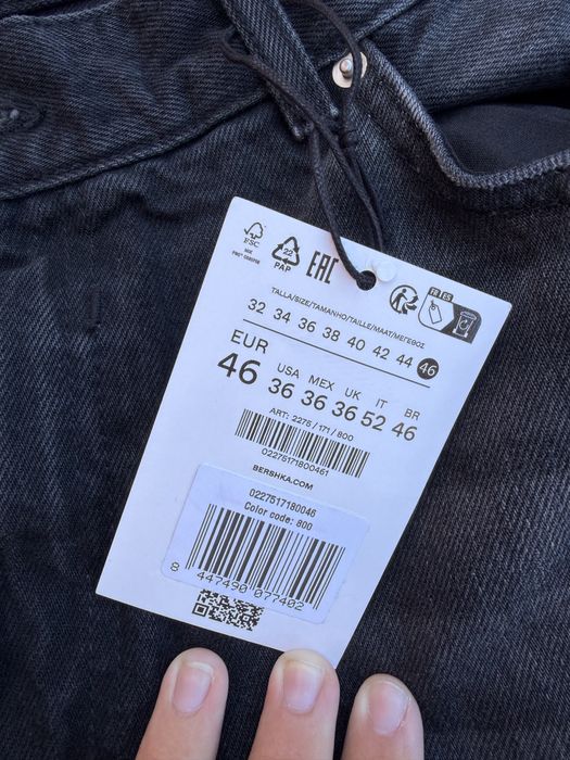 Blugi Straight Bershka Marime 46