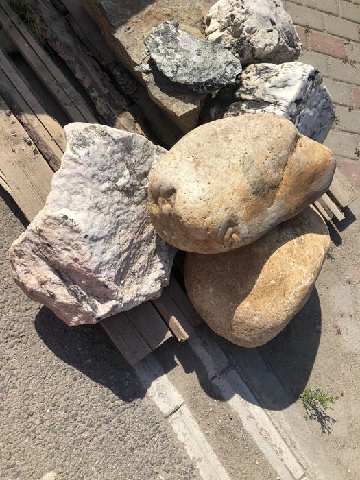 Камень плитняк , щебень ландшафный