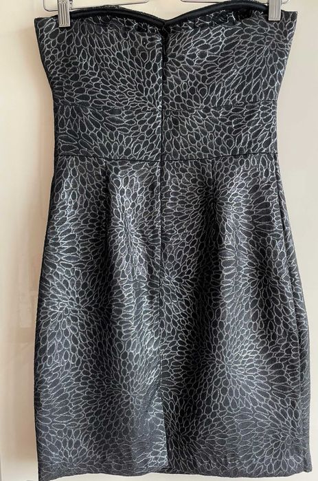 Rochie scurta de ocazie argintie fara bretele F&F  XS S