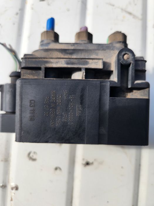 Разпределител за въздух тоарег 2004г