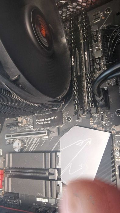 componente calculator I7 10700K - MB cu WiFi, DDR 4  dar fara sursa sau carcasa
