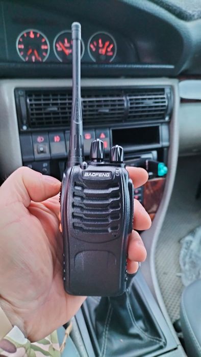 Продам рации новые