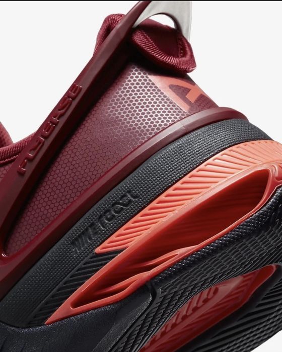 Nike Metcon 8 Flyease