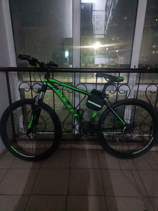 Спортивный велосипед