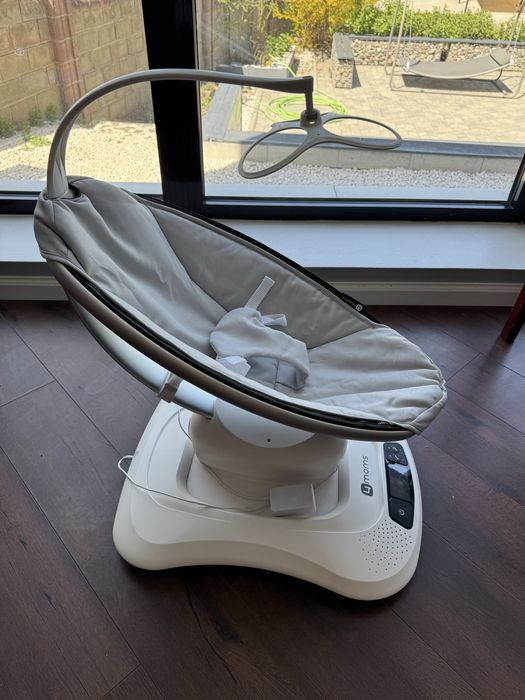 Электронные качели 4moms