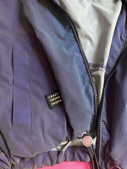 Късо дамско яке ветровка Bershka (Cropped Windbreaker) – Иридесцентно / Преливащо