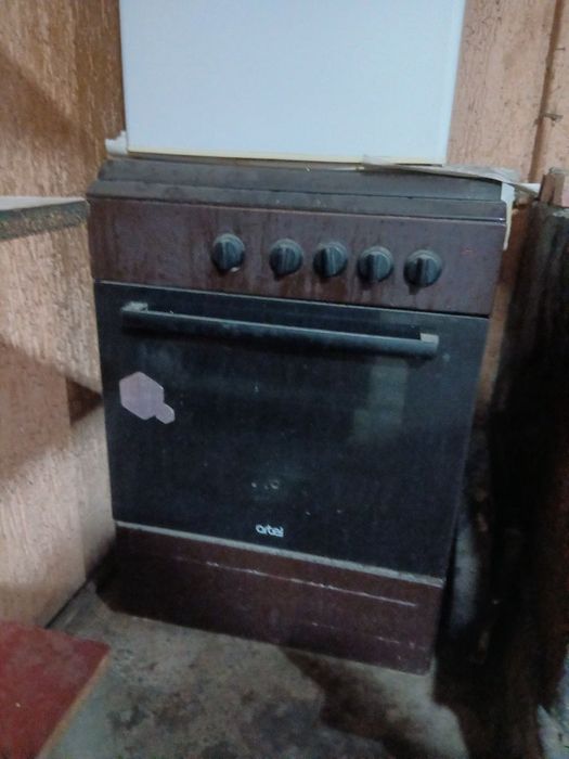 Газ плита Артель