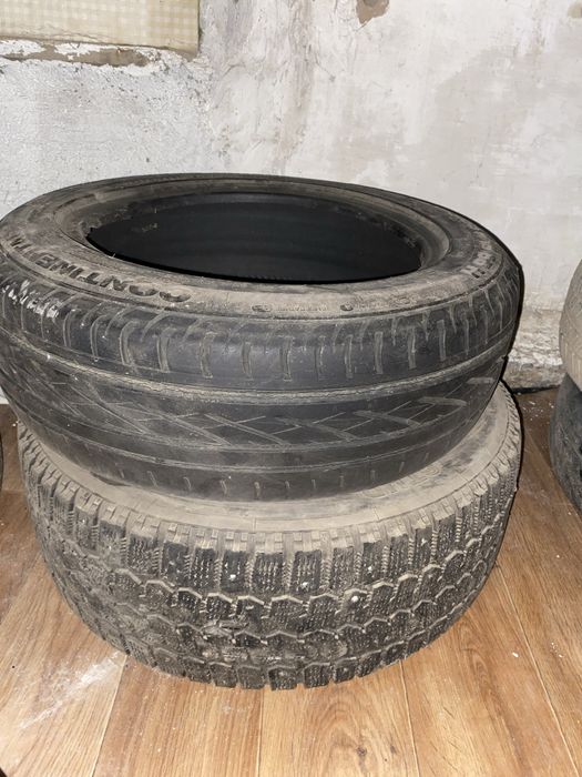 Продам покрышки б/у дешего