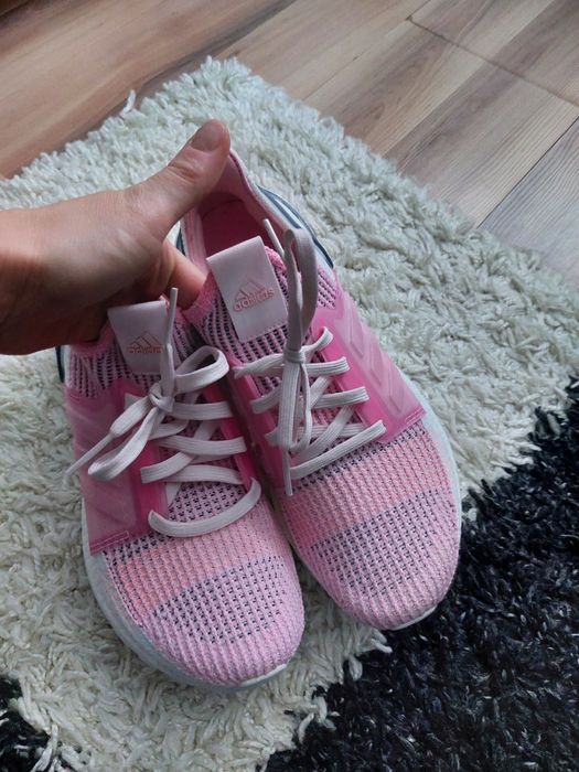 Маратонки adidas ultra boost