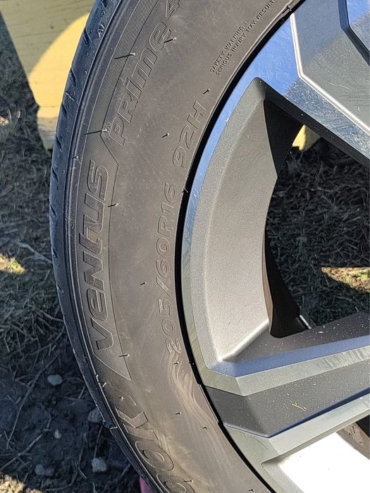 Jante Momo si cauciucuride vara hankook ventus prime 206/60 R16