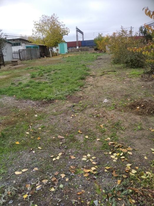 Продам дом с большим участком!