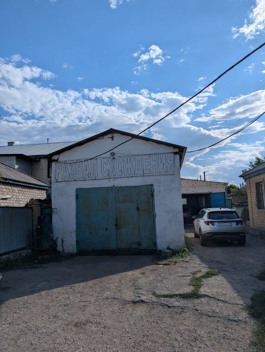 Сдам отдельный бокс в сто.