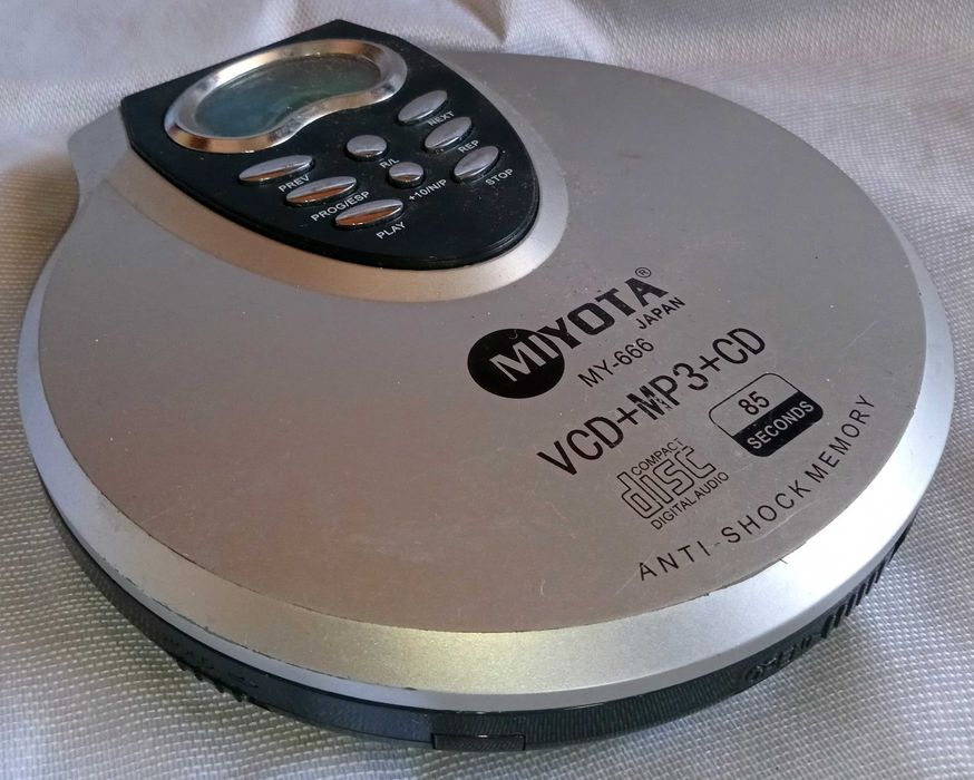 Преносим плейър,дискмен Miyota Japan. VCD+MP3+CD. за ремонт
