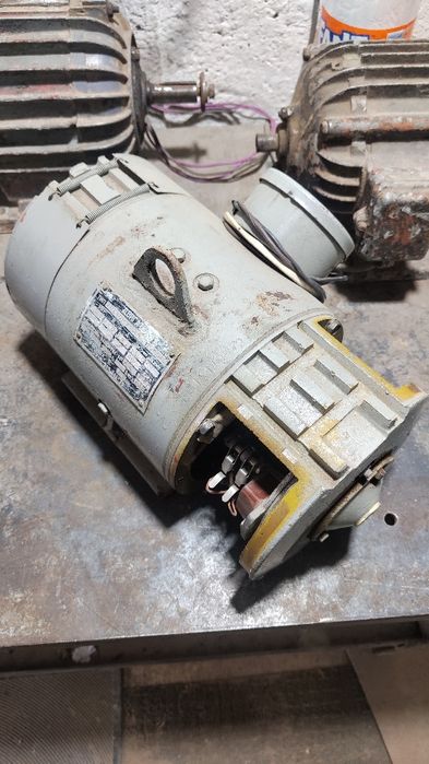 Электромотор постоянного тока