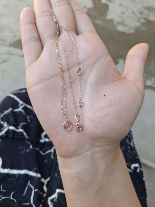 Продаётся золотая цепочка