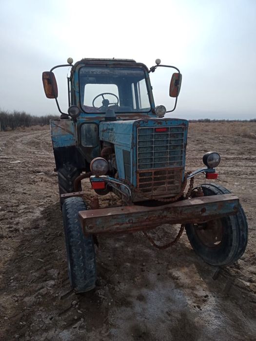 Трактор. Комбайын сатылады