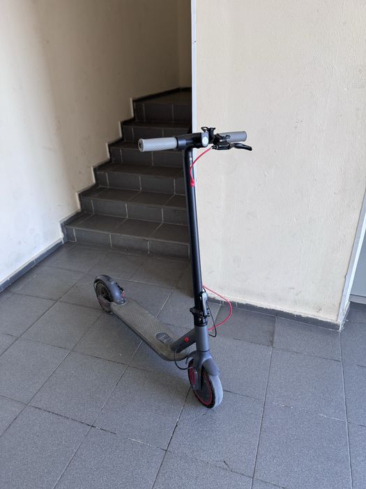 Электросамоквт Сяоми 350 ватт