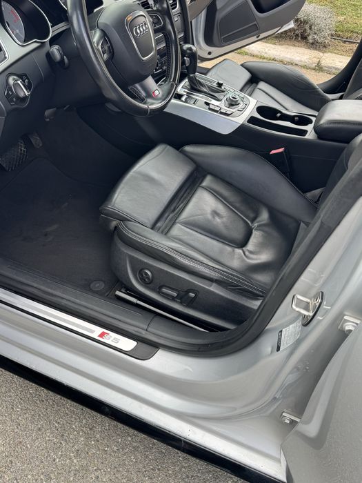 Audi S5 - 333Cp  - Automat - 2011