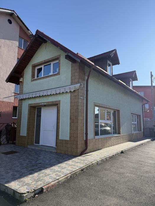 Inchiriez spatiu comercial