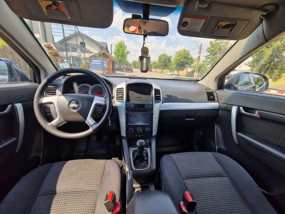 Chevrolet Captiva 4x4 Diesel 2007, 7 locuri. Vand sau schimb cu camioneta basculabila