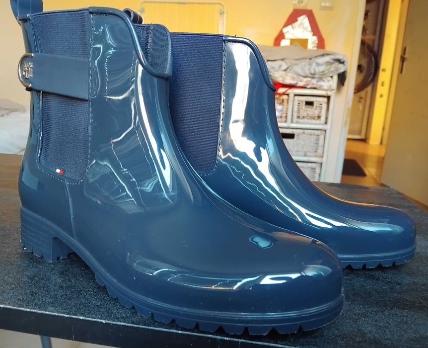 Tommy Hilfiger
Гумени ботуши Hardware Rainboot 39 номер