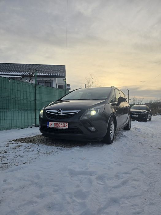 Opel Zafira 2012 7 locuri