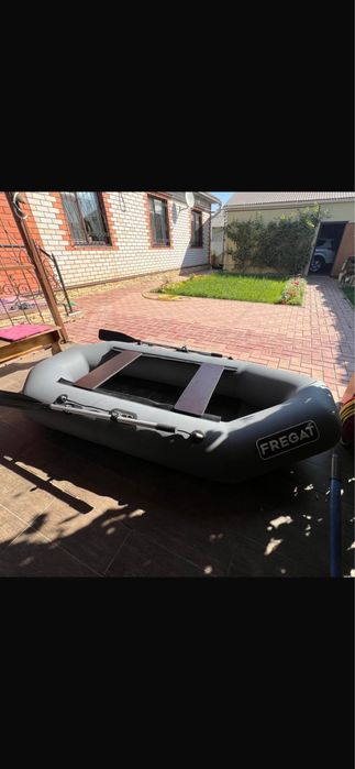 Продам Лодку ПВХ Фрегат-2,8 .В отличном состоянии.