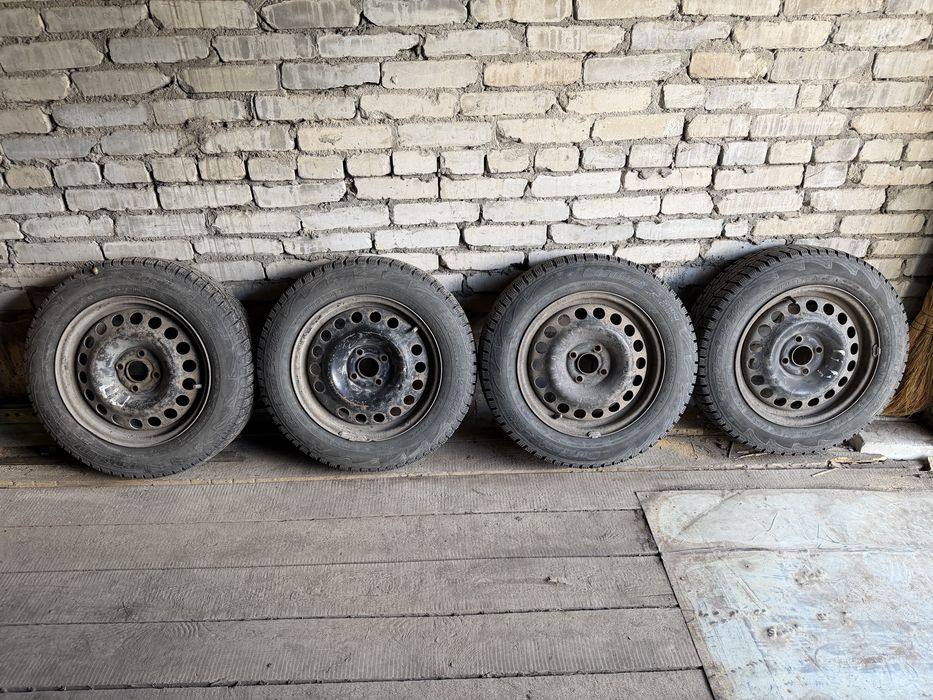 Диски с резиной R15 4/100 зима