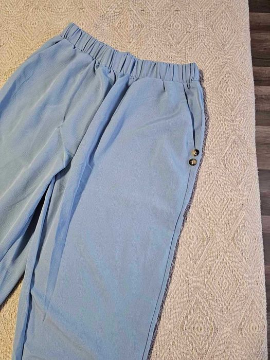 Дамски панталон чисто нов .
