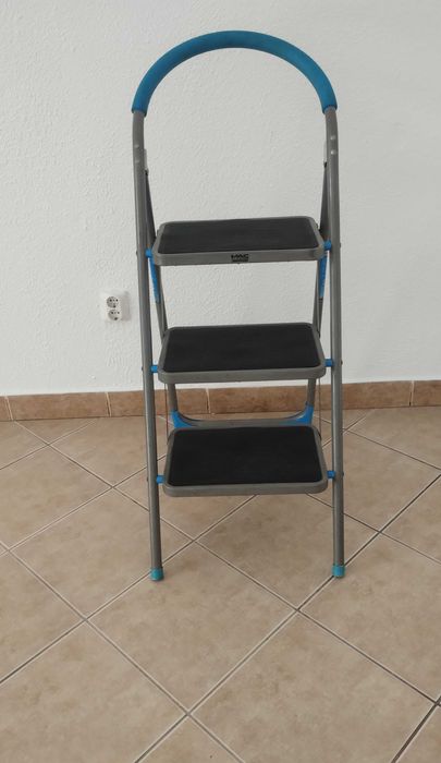 Scara Pliabila 3 Trepte Otel, 150 kg