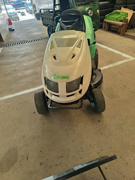 Tractoras gazon Viking 15,5 cai masa dubla