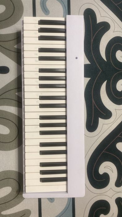 Синтезатор электронный