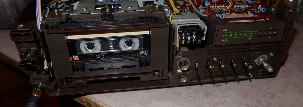 За майстора :Работещ  МАЛЪК касетен дек за части Siemens RC666