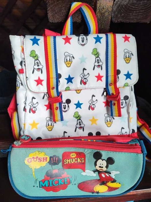 Ghiozdan grădinița Disney + penar