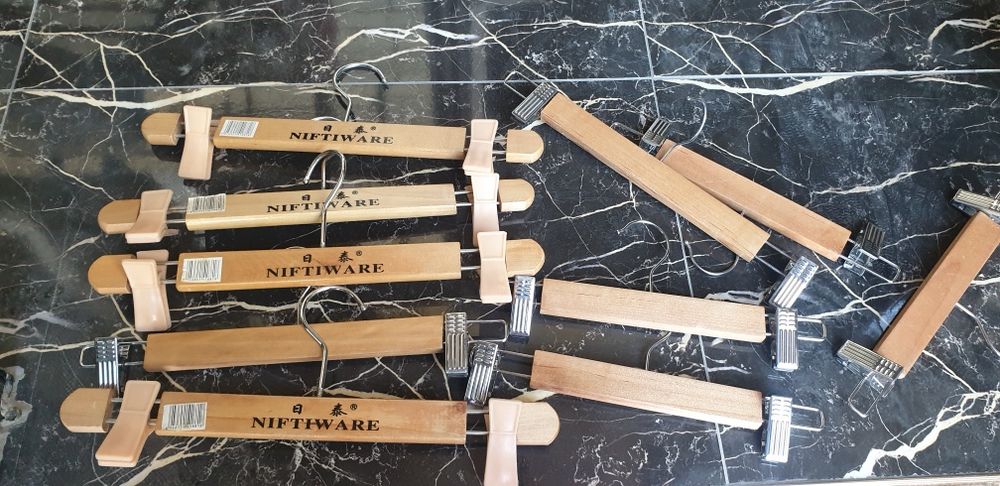 Продам вечелки деревянные для брюки или для юбок состаяна новый