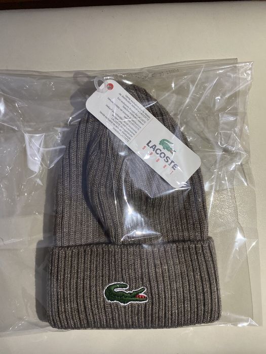 Fesuri diferite firme !