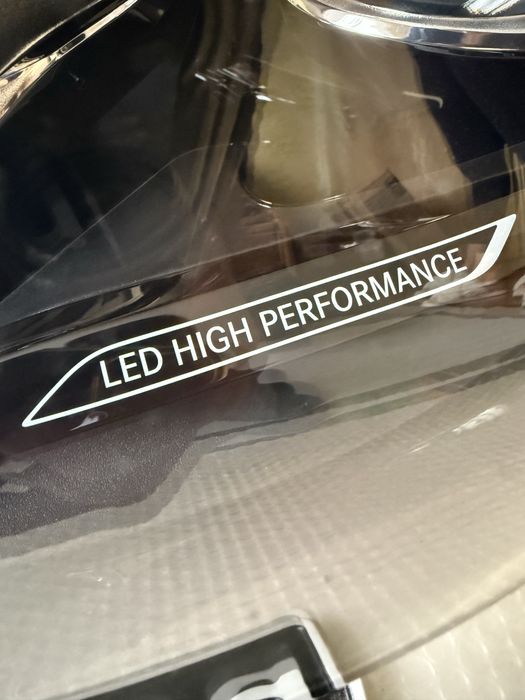 Фарове фар Mercedes C-Class W206 LED High Performance