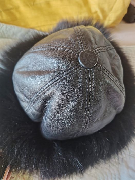 Женский головной убор