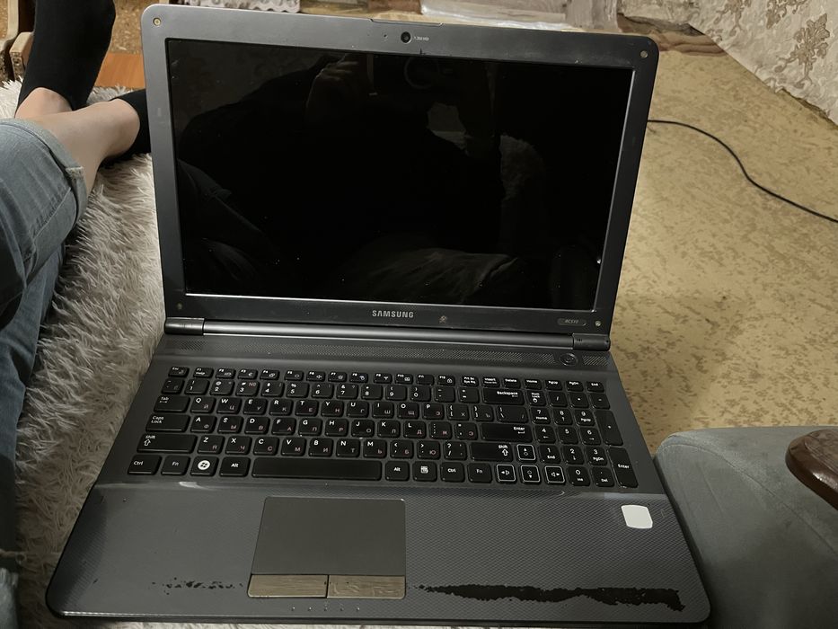 Прлдам ноут на запчястия