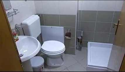 Дава се под наем Едностаен апартамент в Бургас, Акациите - 40 кв.м за 183.6 € - Снимка #1