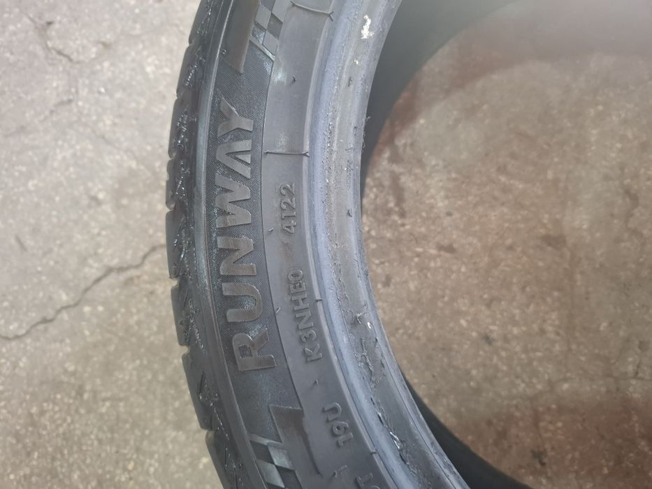 2 Летни гуми Runway 225/45/17 ДОТ22 6мм