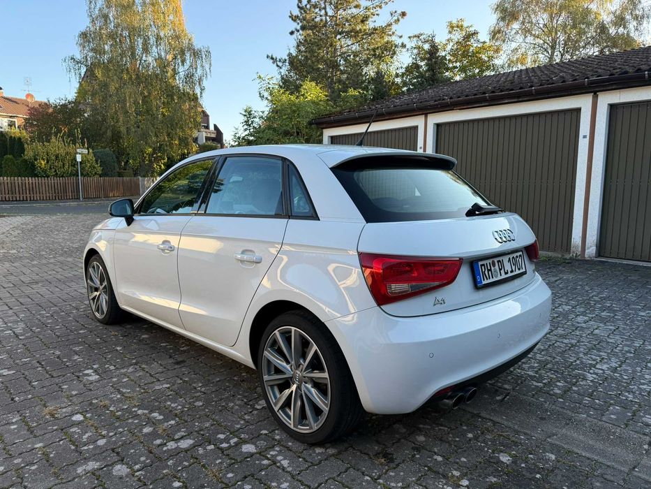 AUDI A1 2012 — imagine 5