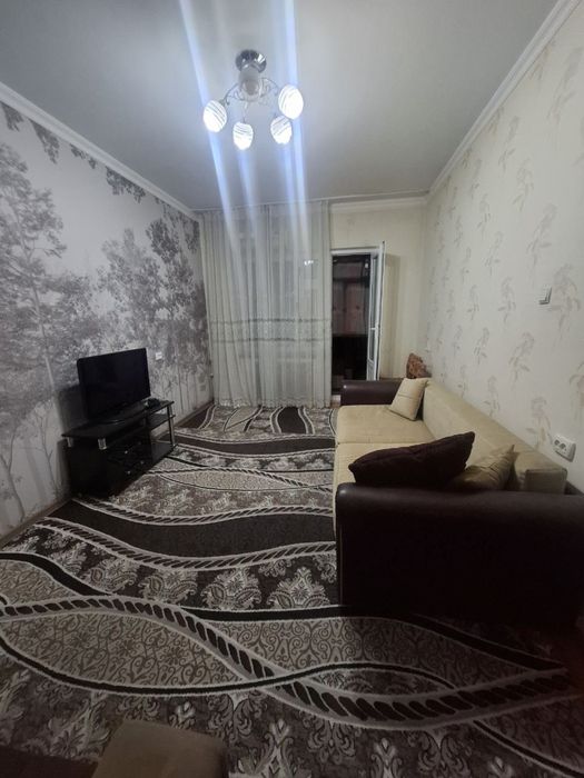 Срочно! Сдам 2 х ком в Якасарайском Районе ул Нукусская Госпитальный !