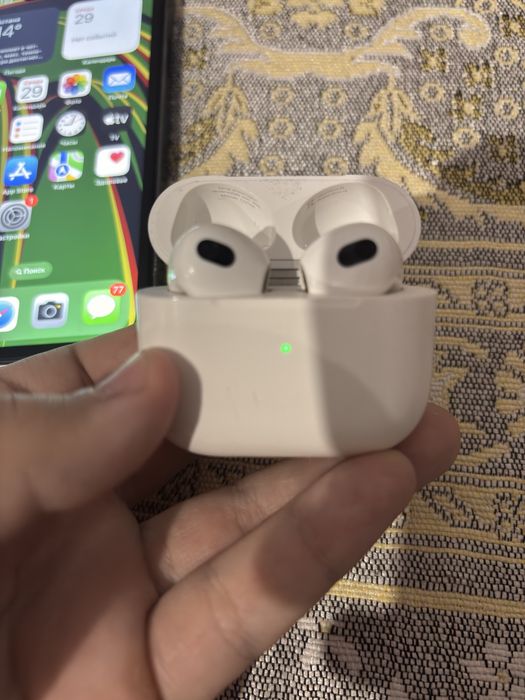 iPhone xr | airpods 3