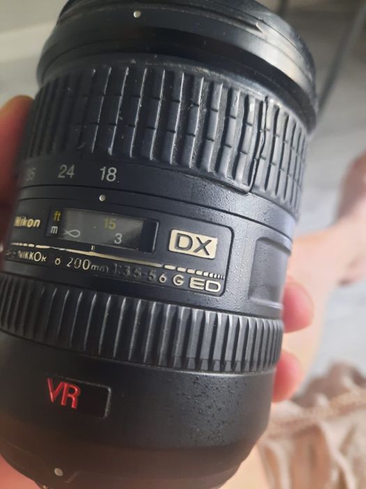 Nikon 18-200mm DX VR объектив сатылады