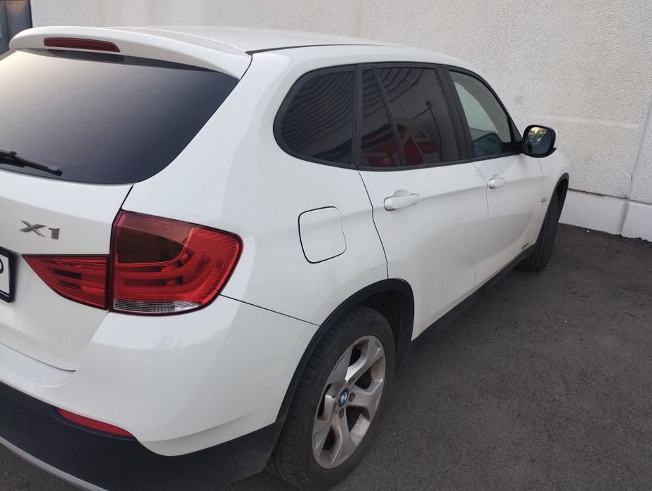 Vând BMW X1 sdrive