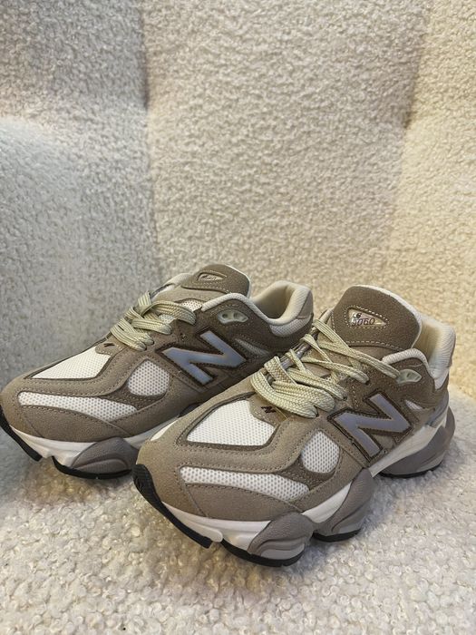 Обувки New Balance 9060