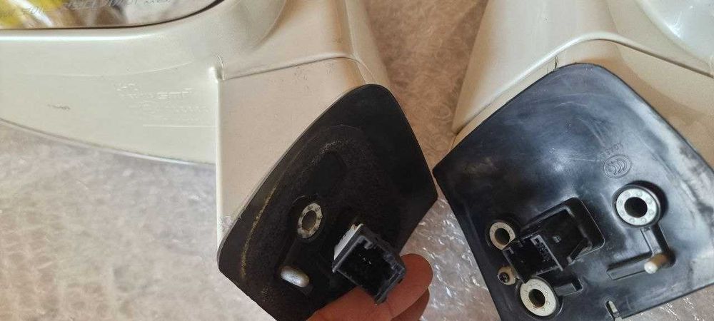 боковое зеркало Chevrolet Captiva