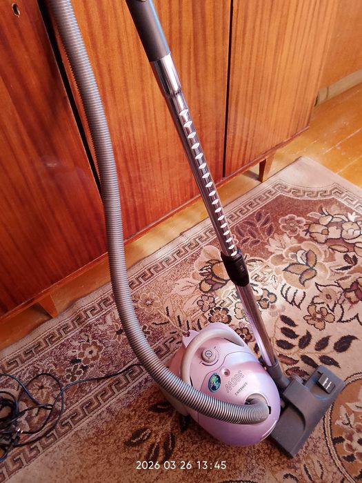 Срочно продам пылесос Samsung